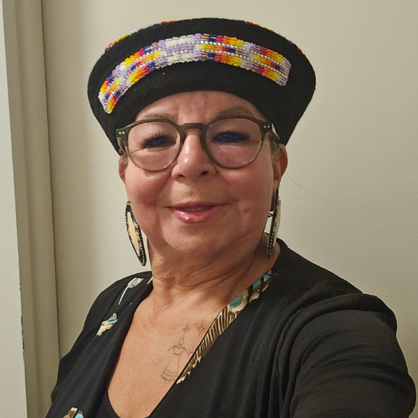 Elizabeth Akiwenzie